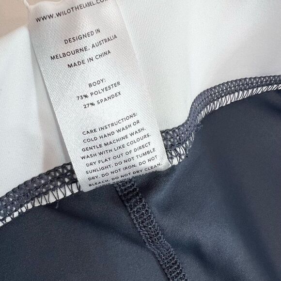 Wilo Bike Shorts Woments Medium Elastic Waistband Ribbed Cycling NEW Compression - Picture 9 of 11